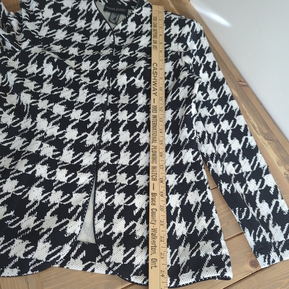 Frank Lyman Black White Houndstooth Open Front Sweater Blazer - Picture 11 of 13
